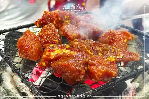 Đặc sản Bò nướng lạc cảnh Nha Trang