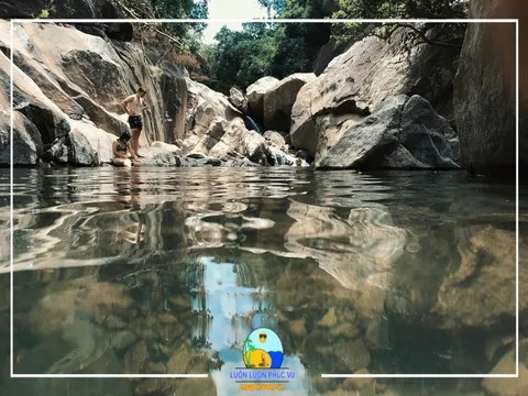 Suối Ba Hồ Nha Trang